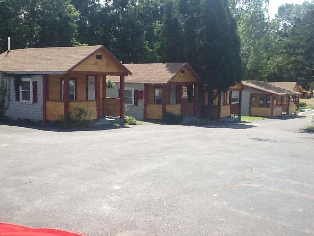King Hendrick Motel And Suites Lake George Eksteriør billede