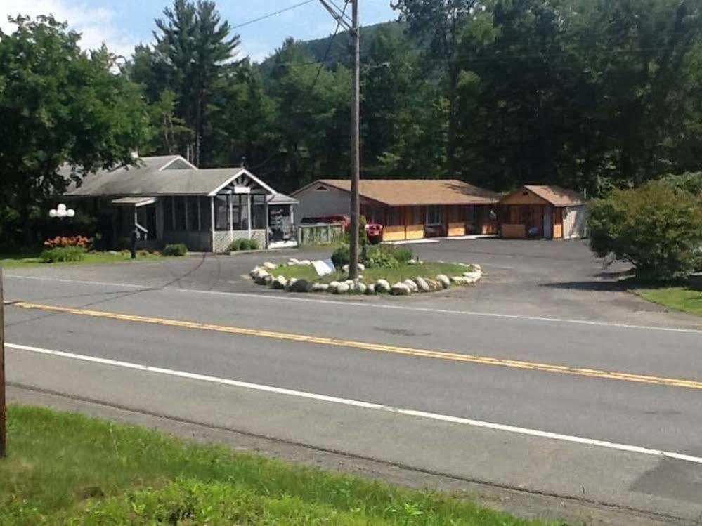 King Hendrick Motel And Suites Lake George Eksteriør billede