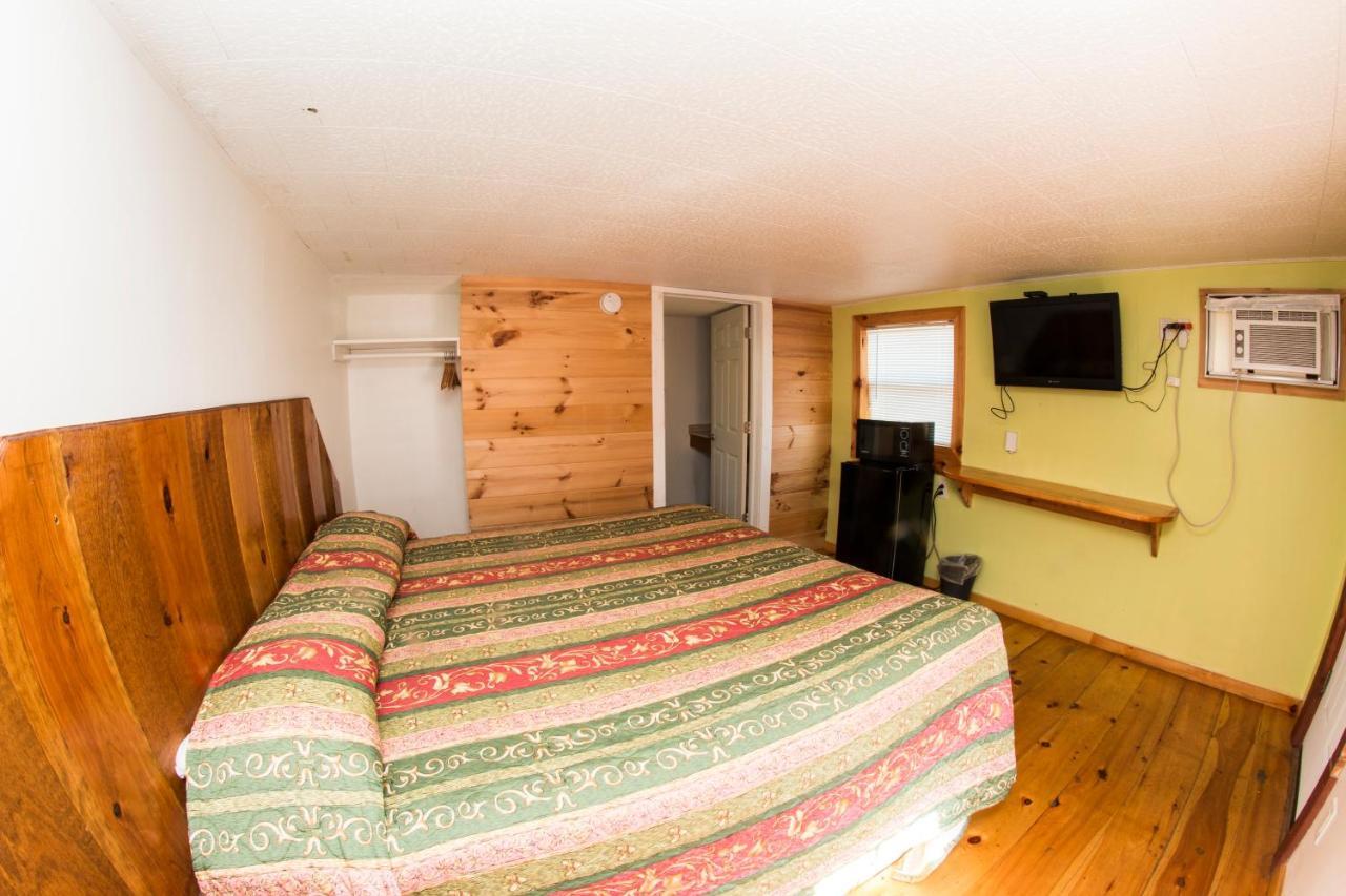 King Hendrick Motel And Suites Lake George Eksteriør billede
