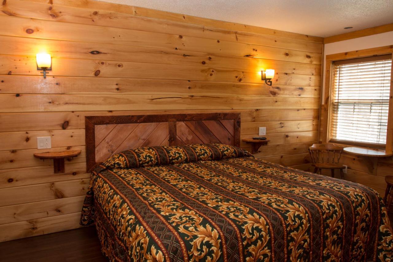 King Hendrick Motel And Suites Lake George Eksteriør billede